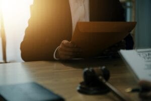 Why Local Counsel Matters in Florida Commercial Litigation